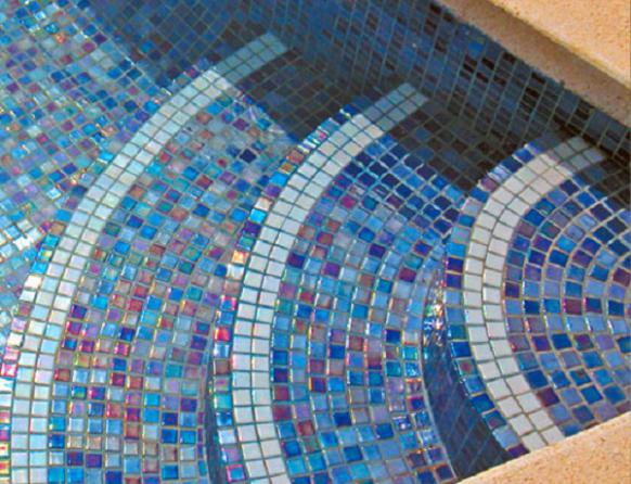 مزیت استفاده از کاشی استخری هفت رنگ