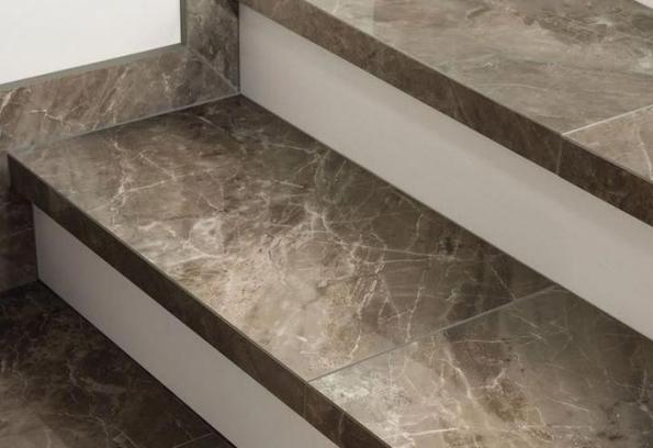 طریقه نصب سرامیک راه پله